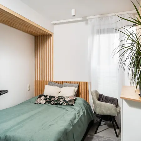 Novanest - Kalwaryjska - By Upstairs Apartamento *