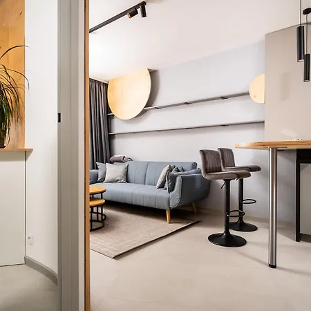 Apartmán Novanest - Kalwaryjska - By Upstairs