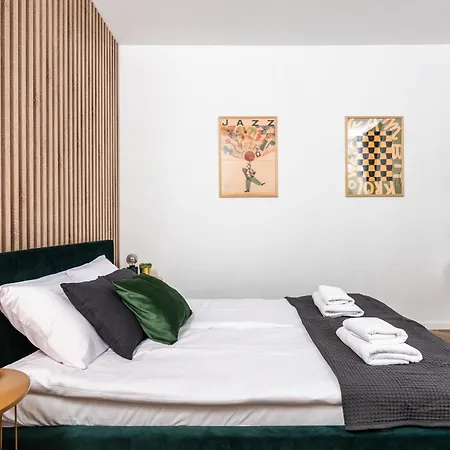 Novanest - Kalwaryjska - By Upstairs Apartamento Cracóvia