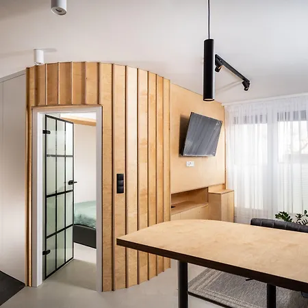 Novanest - Kalwaryjska - By Upstairs Apartamento *