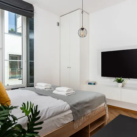 Novanest - Kalwaryjska - By Upstairs Appartamento