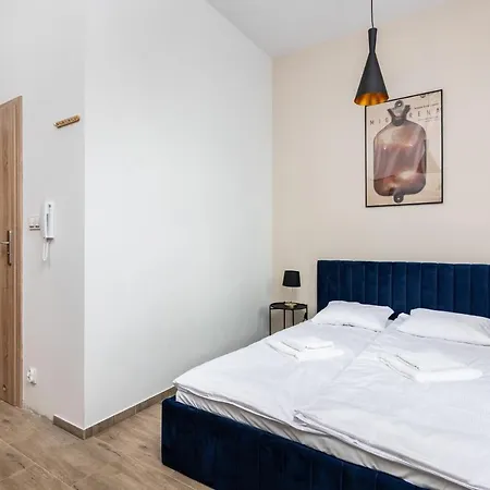 Novanest - Kalwaryjska - By Upstairs