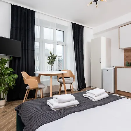 Novanest - Kalwaryjska - By Upstairs *